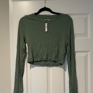 Madewell Olive Long Sleeve Crop Top size medium NWT